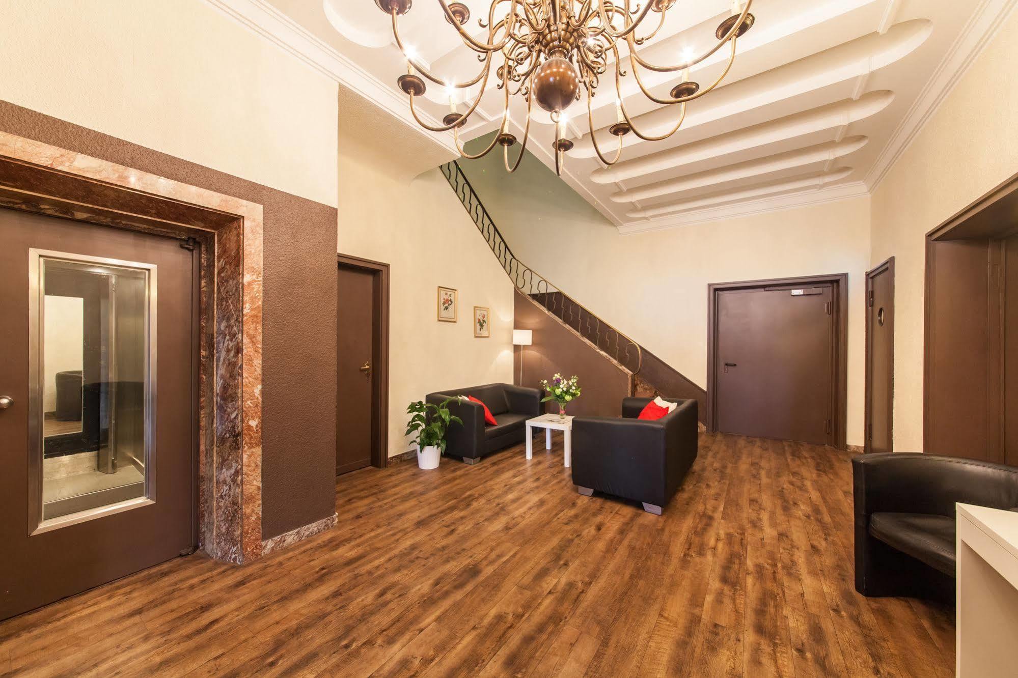 Hotel Maxim Duesseldorf City Dış mekan fotoğraf