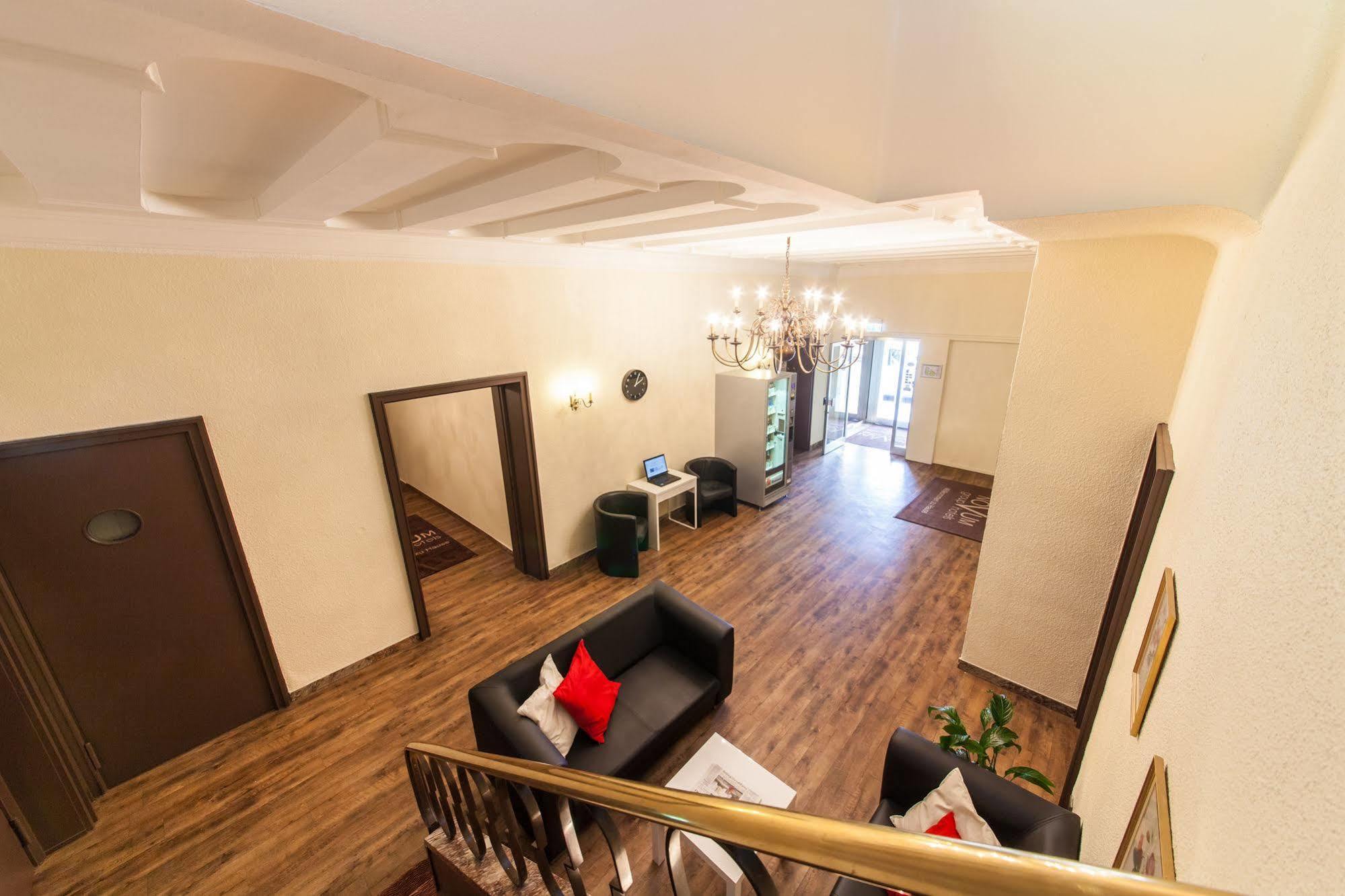 Hotel Maxim Duesseldorf City Dış mekan fotoğraf